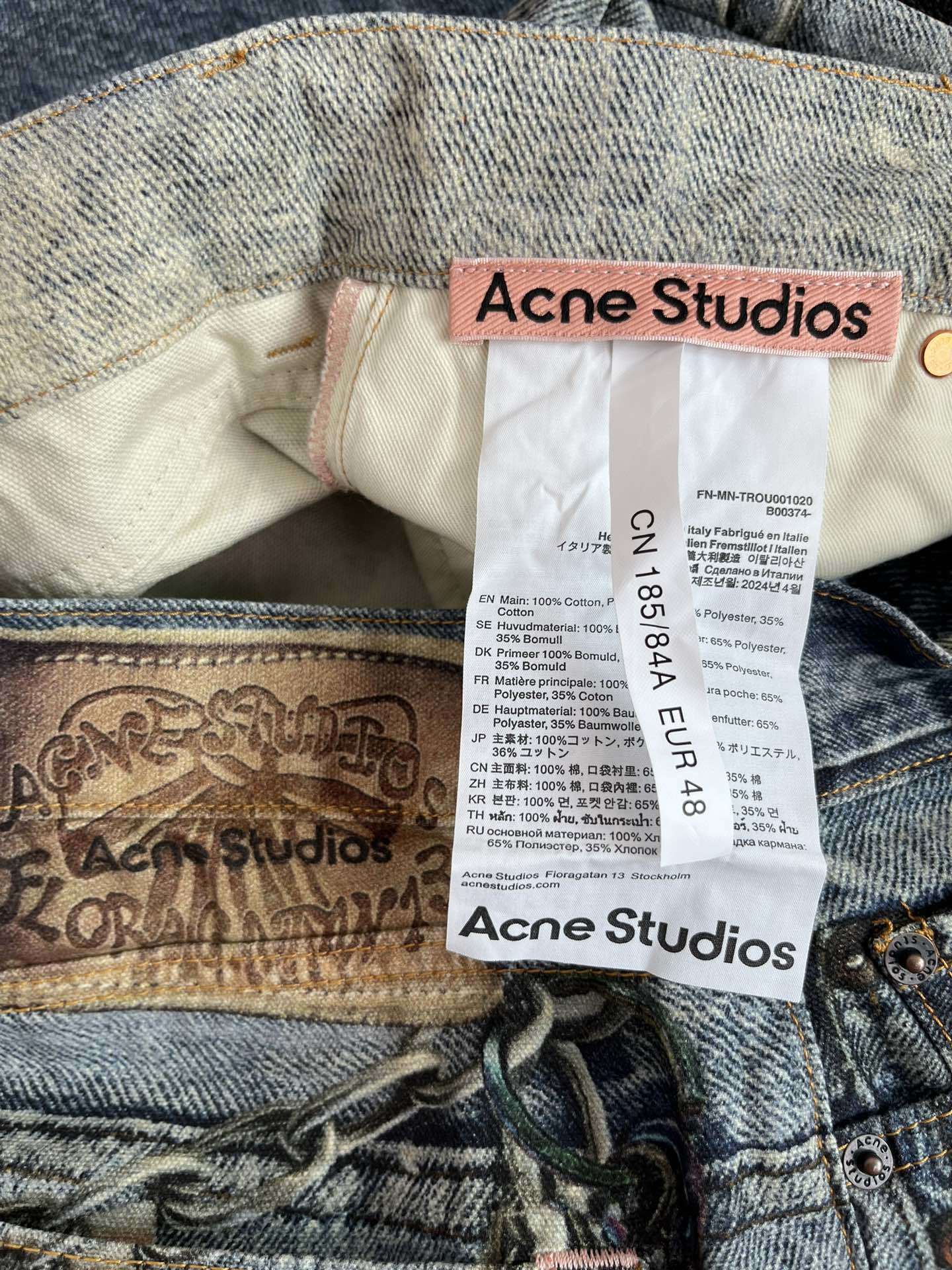 Acne Jeans